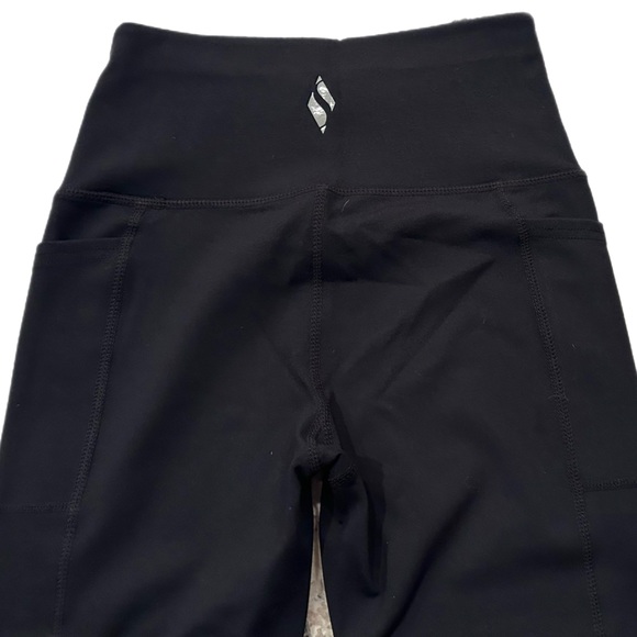 Skechers Black Mid Calf Leggings - NWT - Picture 5 of 7
